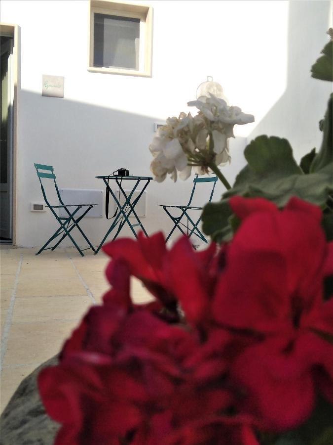 Li Perrini Boutique B&B Acquarica Exterior foto
